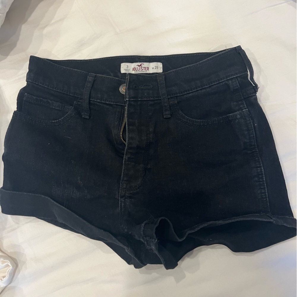 Hollister high rise black shorts